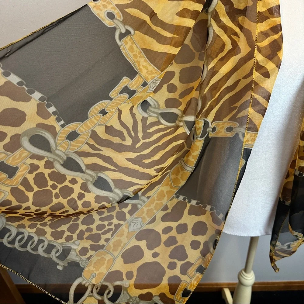 Classic‎ Timeless Leopard Chain  Print Silk Scarf